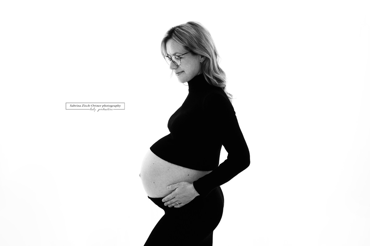 Schwangerschaftsbauchbilder mit Sabrina Zisch-Ortner